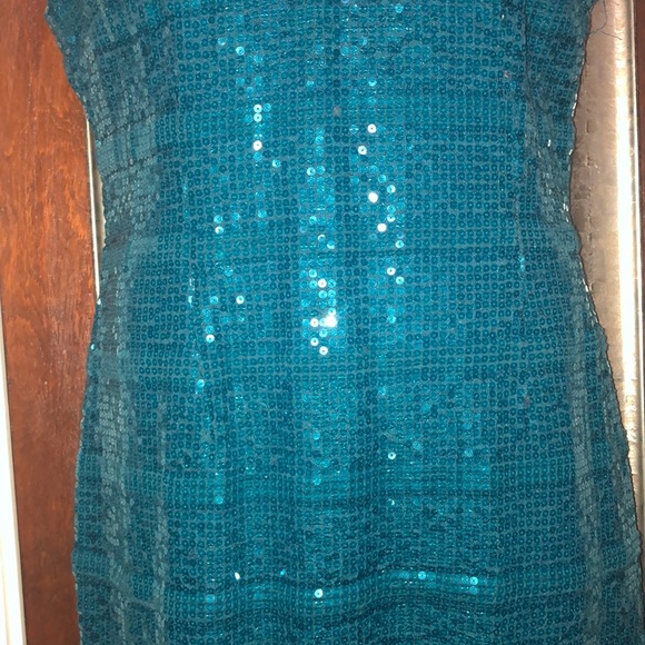 PARTY DRESS👗 - Picture 3 of 7